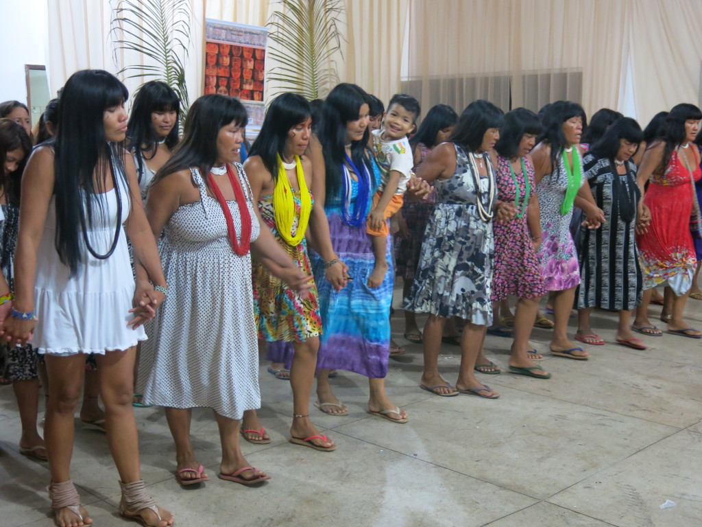 Meeting Of Xinguan Women Shown In Video In Four Different